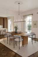 Five Light Linear Chandelier<br /><span style="color:#4AB0CE;">Entrega: 4-10 dias en USA</span><br /><span style="color:#4AB0CE;font-size:60%;">PREGUNTE POR ENTREGA EN PANAMA</span><br />Collection: Noellea<br />Finish: Dark Bronze