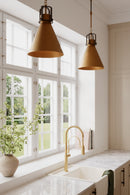 One Light Pendant<br /><span style="color:#4AB0CE;">Entrega: 2-3 semanas en USA</span><br /><span style="color:#4AB0CE;font-size:60%;">PREGUNTE POR ENTREGA EN PANAMA</span><br />Collection: Fenric<br />Finish: Legacy Brass