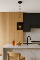 One Light Pendant<br /><span style="color:#4AB0CE;">Entrega: 5-6 semanas en USA</span><br /><span style="color:#4AB0CE;font-size:60%;">PREGUNTE POR ENTREGA EN PANAMA</span><br />Collection: Urchin<br />Finish: Black