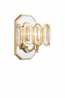 One Light Wall Sconce<br /><span style="color:#4AB0CE;">Entrega: 3-4 semanas en USA</span><br /><span style="color:#4AB0CE;font-size:60%;">PREGUNTE POR ENTREGA EN PANAMA</span><br />Collection: Drama Club<br />Finish: Brass Kisser