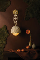 One Light Wall Sconce<br /><span style="color:#4AB0CE;">Entrega: 18-19 semanas en USA</span><br /><span style="color:#4AB0CE;font-size:60%;">PREGUNTE POR ENTREGA EN PANAMA</span><br />Collection: Piasu<br />Finish: Champagne Leaf