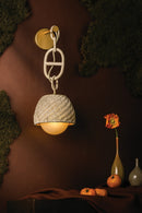 One Light Wall Sconce<br /><span style="color:#4AB0CE;">Entrega: 6-7 semanas en USA</span><br /><span style="color:#4AB0CE;font-size:60%;">PREGUNTE POR ENTREGA EN PANAMA</span><br />Collection: Piasu<br />Finish: Champagne Leaf