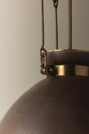 One Light Pendant<br /><span style="color:#4AB0CE;">Entrega: 4-10 dias en USA</span><br /><span style="color:#4AB0CE;font-size:60%;">PREGUNTE POR ENTREGA EN PANAMA</span><br />Collection: Allston<br />Finish: Patina Brass