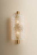 Two Light Wall Sconce<br /><span style="color:#4AB0CE;">Entrega: 4-10 dias en USA</span><br /><span style="color:#4AB0CE;font-size:60%;">PREGUNTE POR ENTREGA EN PANAMA</span><br />Collection: Bergeron<br />Finish: Patina Brass