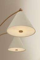Five Light Chandelier<br /><span style="color:#4AB0CE;">Entrega: 4-10 dias en USA</span><br /><span style="color:#4AB0CE;font-size:60%;">PREGUNTE POR ENTREGA EN PANAMA</span><br />Collection: Clive<br />Finish: Patina Brass