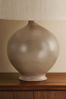 One Light Table Lamp<br /><span style="color:#4AB0CE;">Entrega: 7-8 semanas en USA</span><br /><span style="color:#4AB0CE;font-size:60%;">PREGUNTE POR ENTREGA EN PANAMA</span><br />Collection: Dunsmuir<br />Finish: Patina Brass