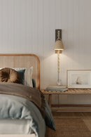 One Light Wall Sconce<br /><span style="color:#4AB0CE;">Entrega: 4-10 dias en USA</span><br /><span style="color:#4AB0CE;font-size:60%;">PREGUNTE POR ENTREGA EN PANAMA</span><br />Collection: Cordón<br />Finish: Dark Bronze