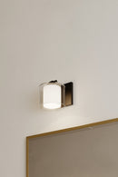 One Light Bath Sconce<br /><span style="color:#4AB0CE;">Entrega: 4-10 dias en USA</span><br /><span style="color:#4AB0CE;font-size:60%;">PREGUNTE POR ENTREGA EN PANAMA</span><br />Collection: Seville<br />Finish: Dark Matte Black