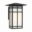 One Light Wall Sconce<br /><span style="color:#4AB0CE;">Entrega: 4-10 dias en USA</span><br /><span style="color:#4AB0CE;font-size:60%;">PREGUNTE POR ENTREGA EN PANAMA</span><br />Collection: Grydton<br />Finish: Dark Matte Black