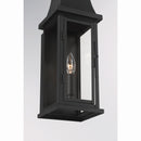 One Light Wall Sconce<br /><span style="color:#4AB0CE;">Entrega: 4-10 dias en USA</span><br /><span style="color:#4AB0CE;font-size:60%;">PREGUNTE POR ENTREGA EN PANAMA</span><br />Collection: Talburn<br />Finish: Sand Coal Black