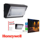 LÁMPARA DE PARED LED CONMUTABLE 35W (6,275LM), 55W (9,160LM), 80W (12,619LM), 12,000LM, INTERRUPTOR PARA ELEGIR TONALIDAD DE LUZ CCT 40K,50K,60K,120-277V 50-50HZ, GRADO DE PROTECCION IP65, MARCA HONEYWELL.