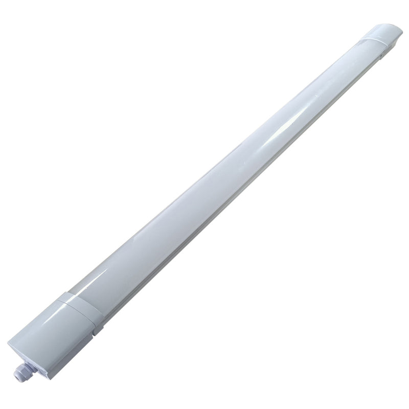 LÁMPARA DE TECHO LED TRIPROOF INTERCONECTABLE 40W EMITE 4000LM , TONALIDAD DE LUZ 6500K.