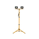 LÁMPARA DE PIE PARA EXTERIOR  (WORKING LIGHT)  LED 2X20W 2,000LM, 6000K, IP65, 110-240V.