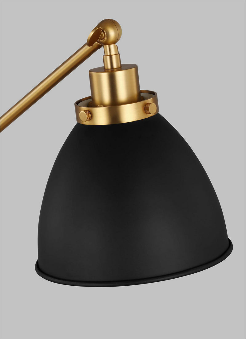 One Light Desk Lamp<br /><span style="color:#4AB0CE;">Entrega: 4-10 dias en USA</span><br /><span style="color:#4AB0CE;font-size:60%;">PREGUNTE POR ENTREGA EN PANAMA</span><br />Collection: Wellfleet<br />Finish: Midnight Black and Burnished Brass