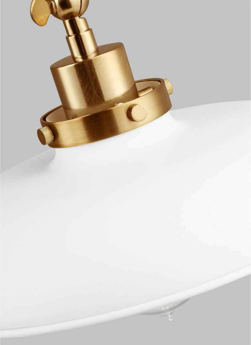One Light Wall Sconce<br /><span style="color:#4AB0CE;">Entrega: 4-10 dias en USA</span><br /><span style="color:#4AB0CE;font-size:60%;">PREGUNTE POR ENTREGA EN PANAMA</span><br />Collection: Wellfleet<br />Finish: Matte White and Burnished Brass